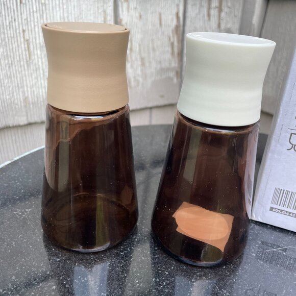 Ikea Halvtom Salt Pepper Shaker Set Hanna Kaarina Heikkila 005.234.43 - Picture 3 of 5